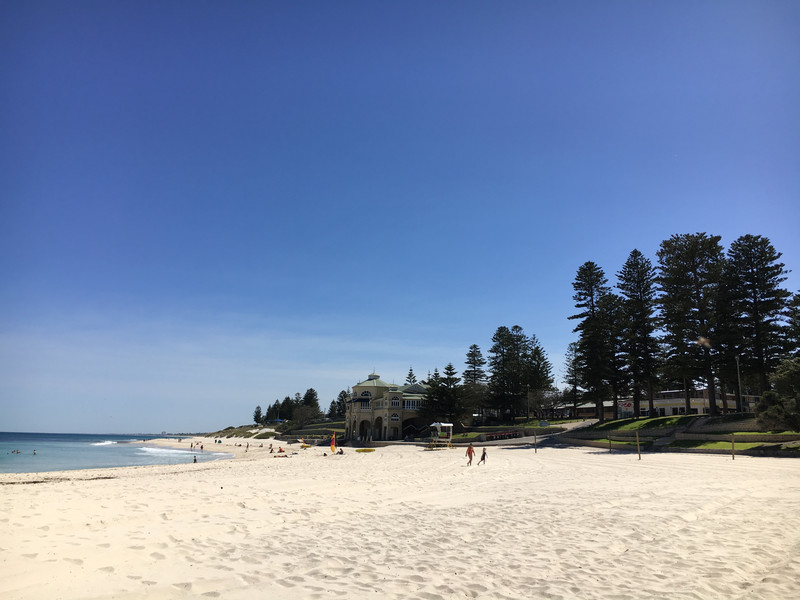 最孤独的城市珀斯之市区最美海滩之一cottesloe - 西澳大利亚游记攻略