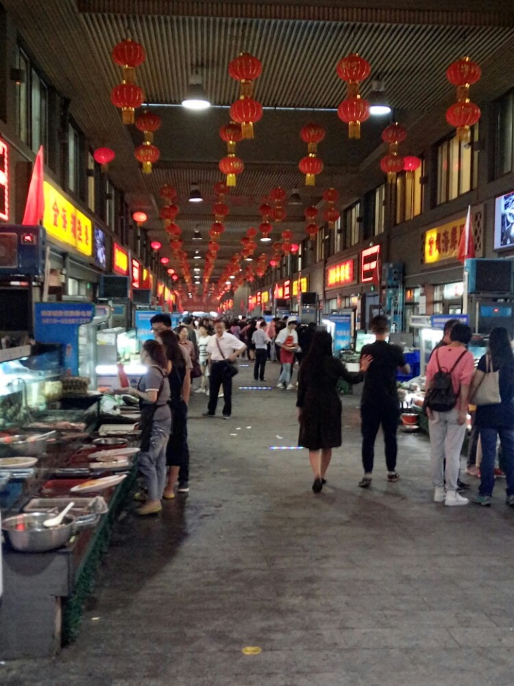 国庆节的连云港之游,第一站:墟沟海鲜城的富超海鲜城,不错的!