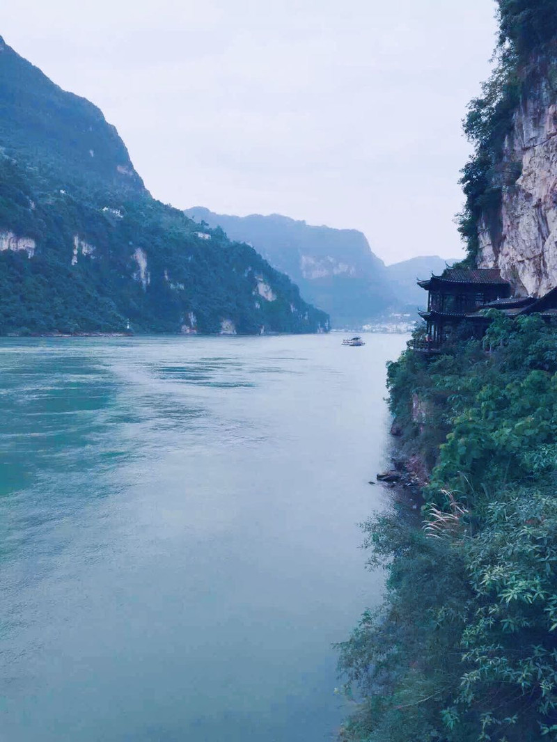 逆流而上,游长江之水,逛山城之美------长江三峡重庆九日之旅