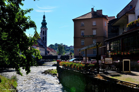 无论对捷克是怎样的评价,都改变不了捷克小镇的美好!