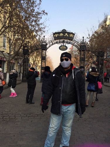 东方小巴黎 两个人的哈尔滨