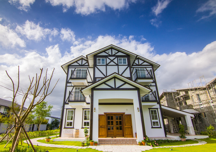 旅游区民宿 CghzfFSqleGAWA3pAAsDyhJjJ8A909_R_10000_500_Q90.jpg