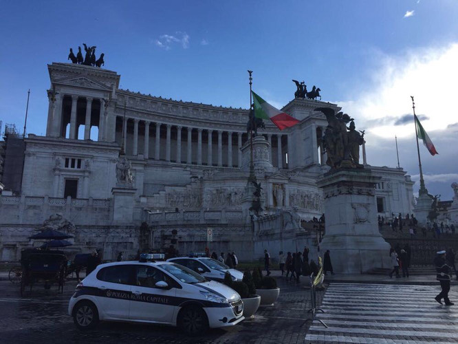 意大利跟团游梦幻Napoli,罗马暴走看教皇牛排